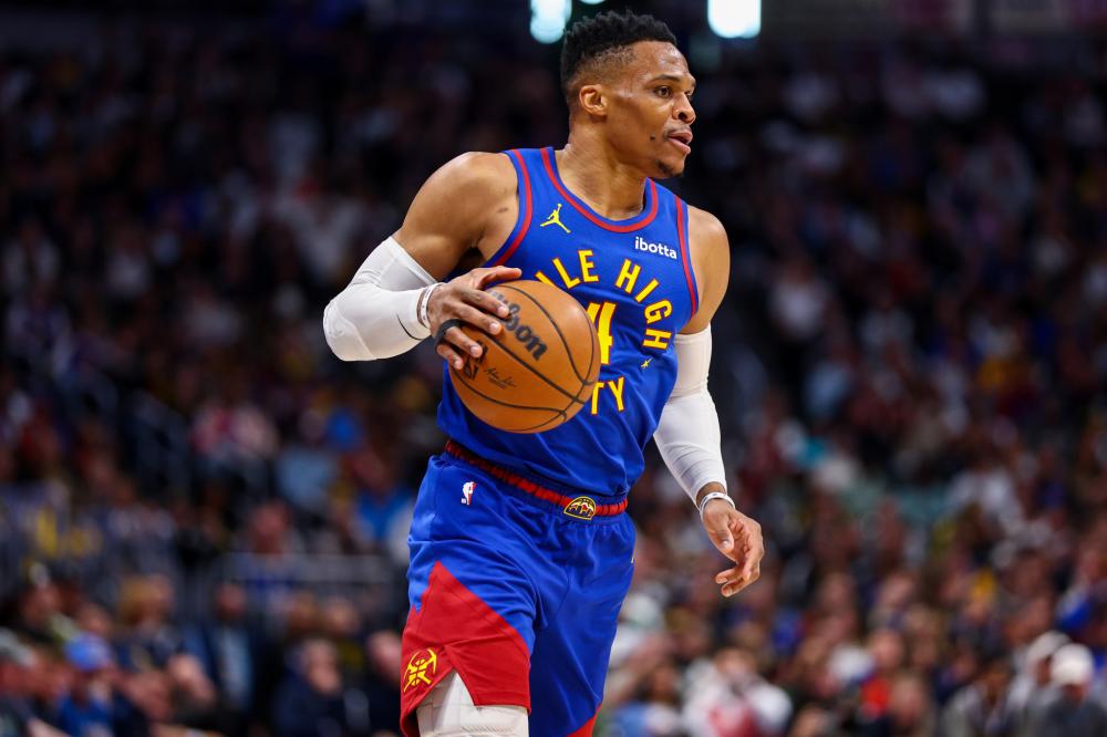 NBA传闻：开拓者队安东尼·西蒙斯可能在休赛期转会.